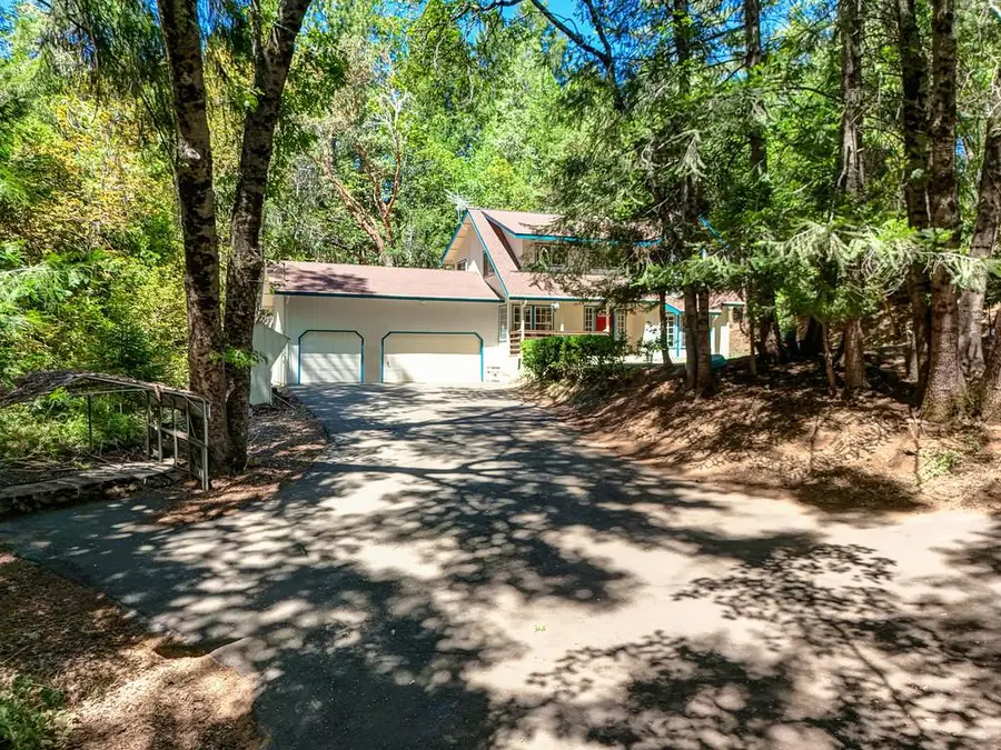 2585 Crystal Springs Road, Camino, CA 95709 - #2