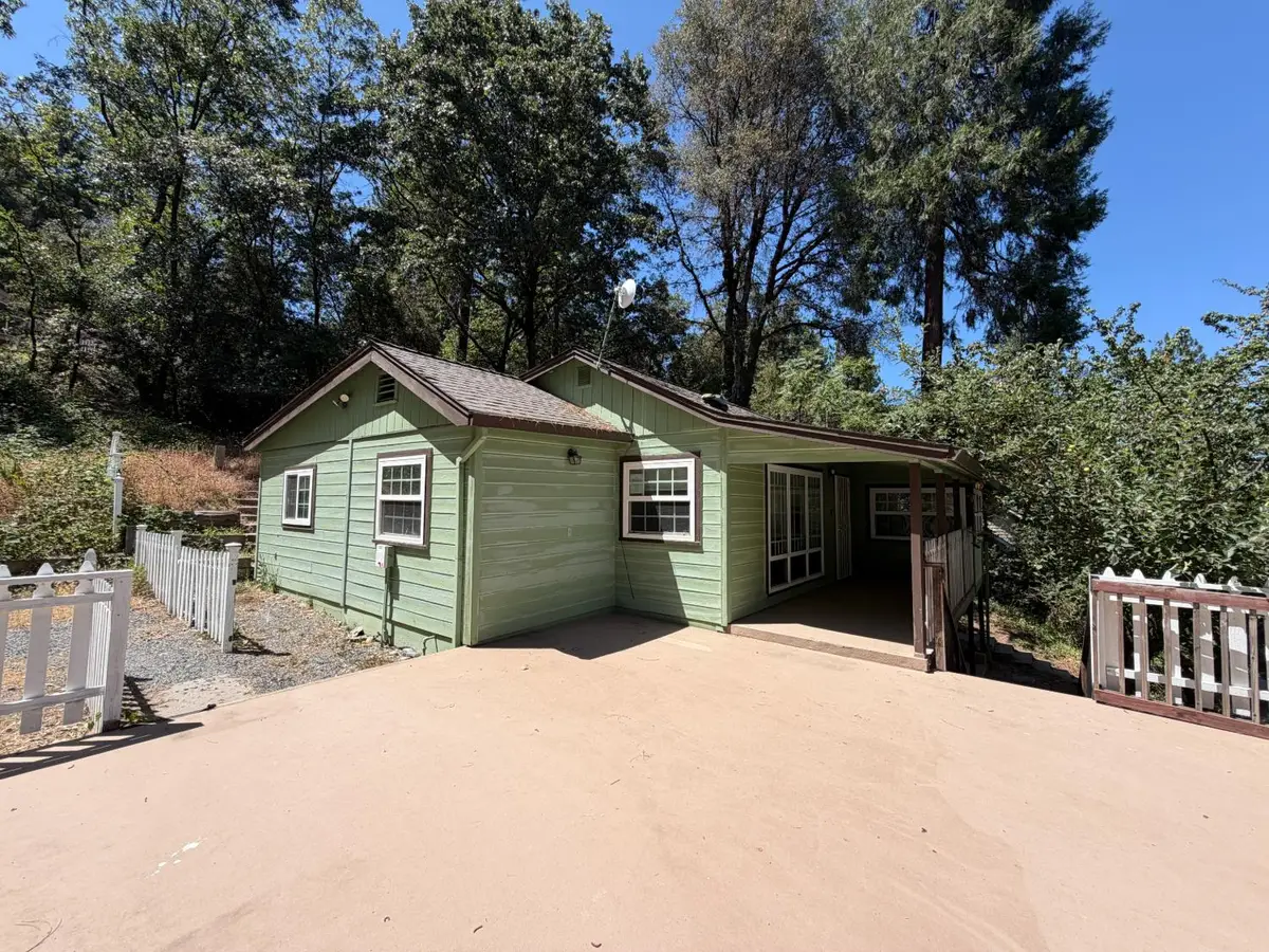 323 Knorr Swiss Lane, Colfax, CA 95713 - #1