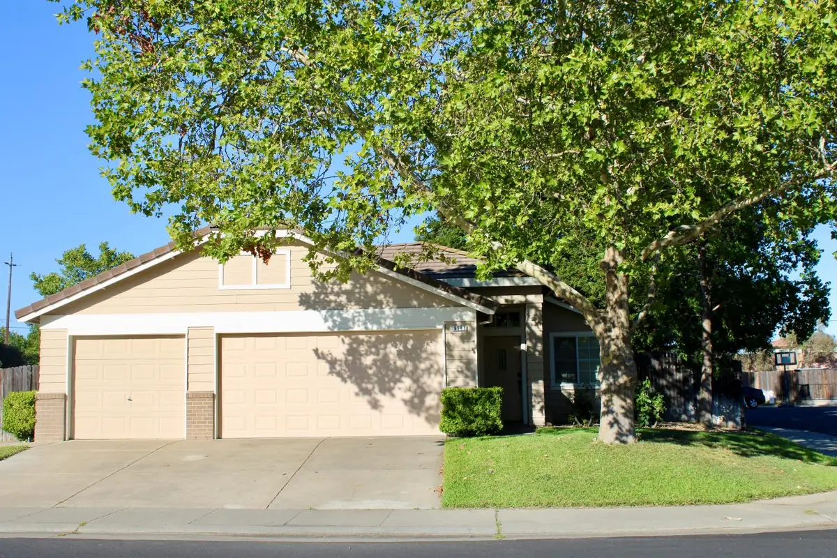 8941 Mandalay Way, Elk Grove, CA 95624 - #1