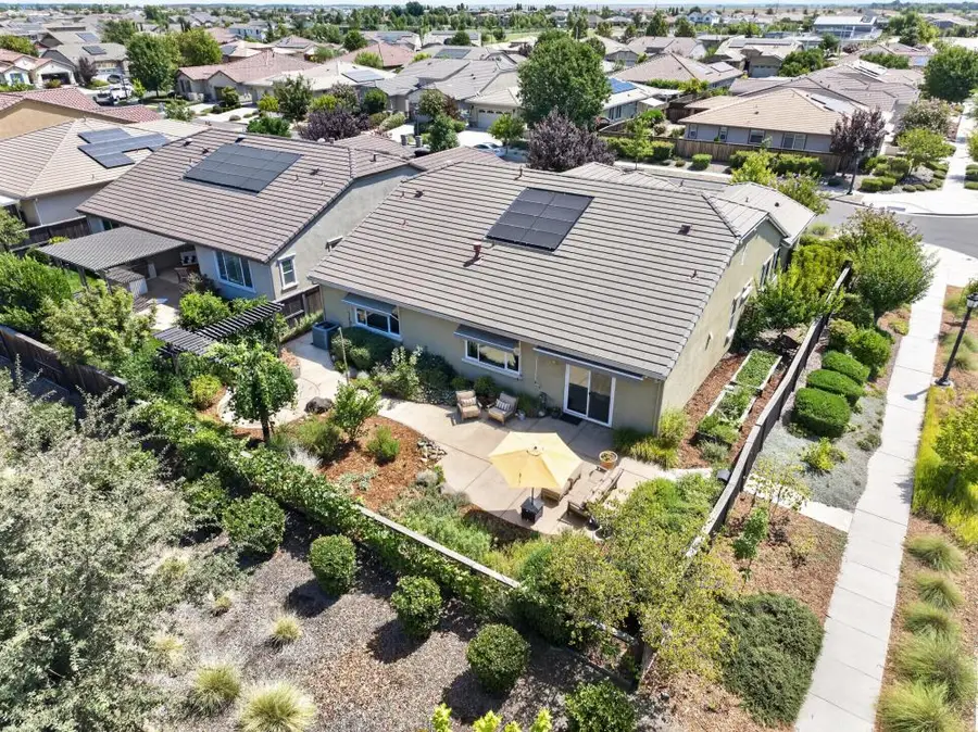 2220 Russell, Woodland, CA 95776 - #3