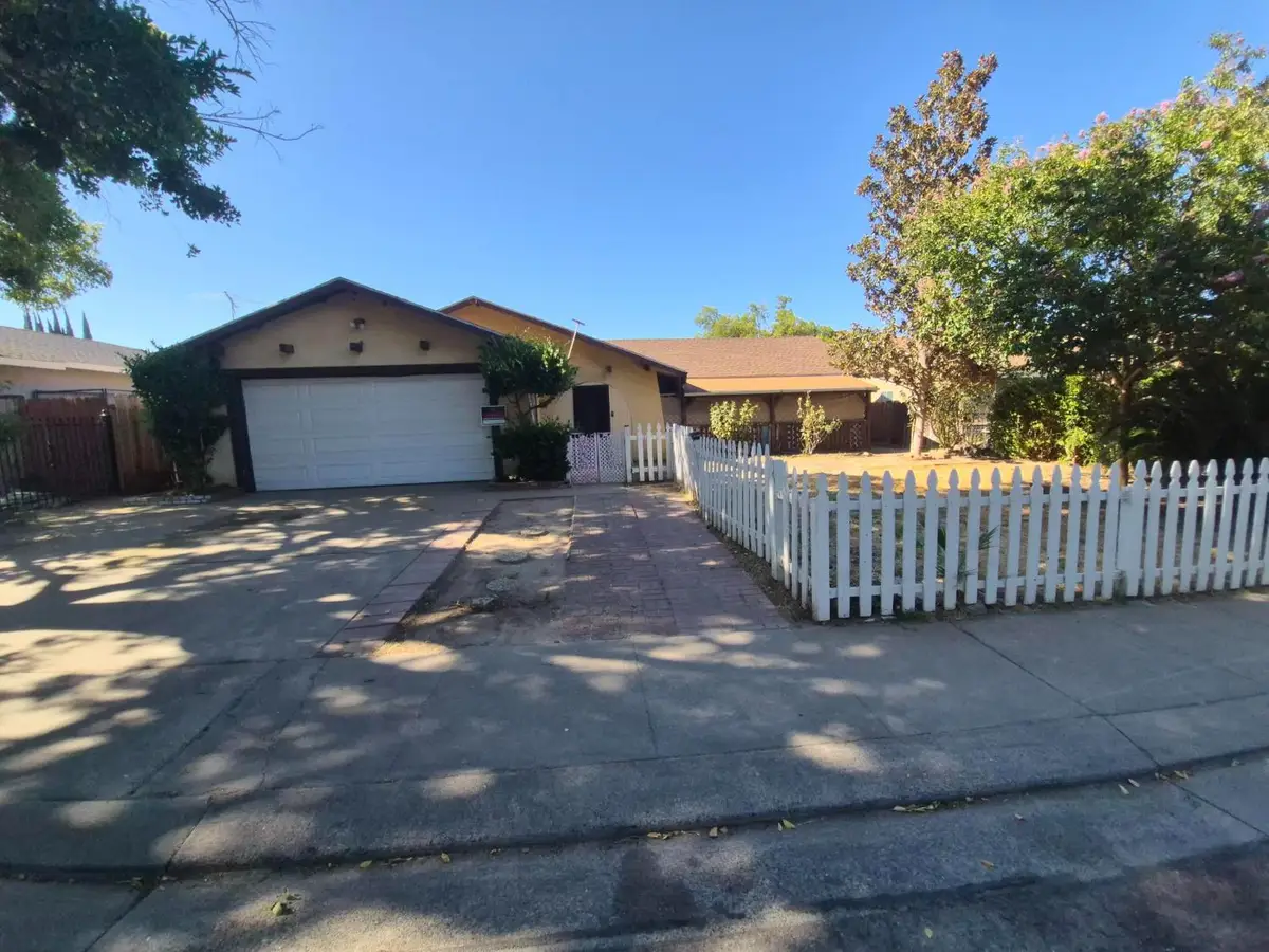 3209 Harlan Way, Modesto, CA 95354 - #1