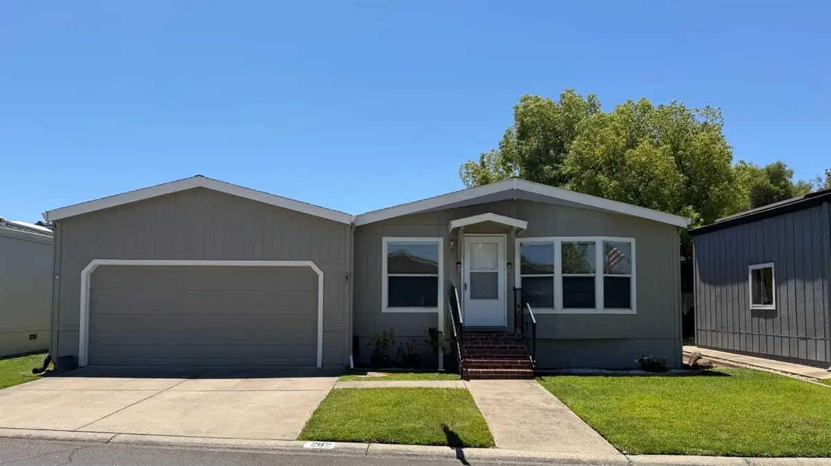 282 Lafayette, Roseville, CA 95678 - #1