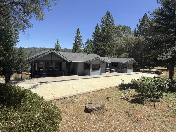 2831 Derrick Drive, Greenwood, CA 95635