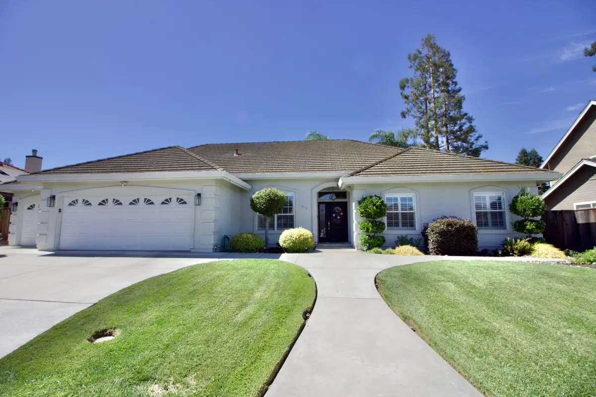 912 Bogarin Lane, Ripon, CA 95366 - #1