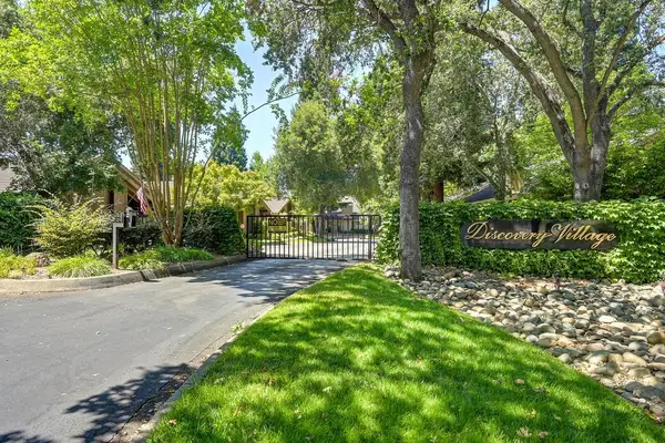 1815 Discovery Village Lane, Rancho Cordova, CA 95670