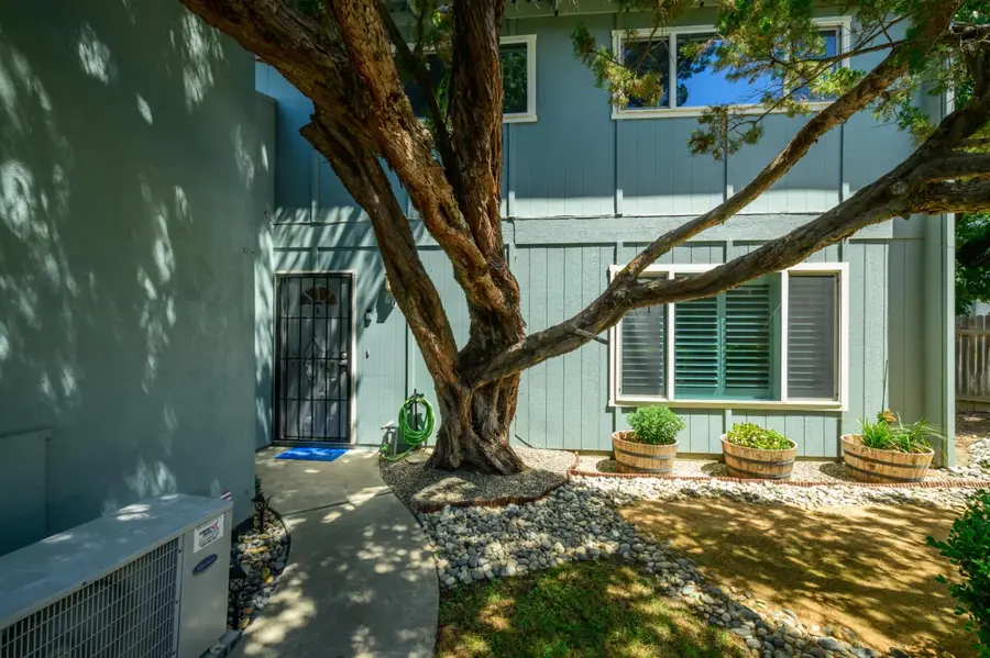 607 Knollwood Drive, Woodland, CA 95695 - #3