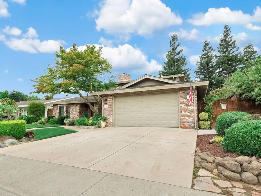 1749 Carignane Way, Escalon, CA 95320 - #2