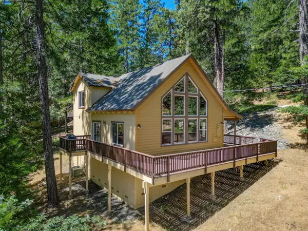 2746 Quartz Drive, Arnold, CA 95223