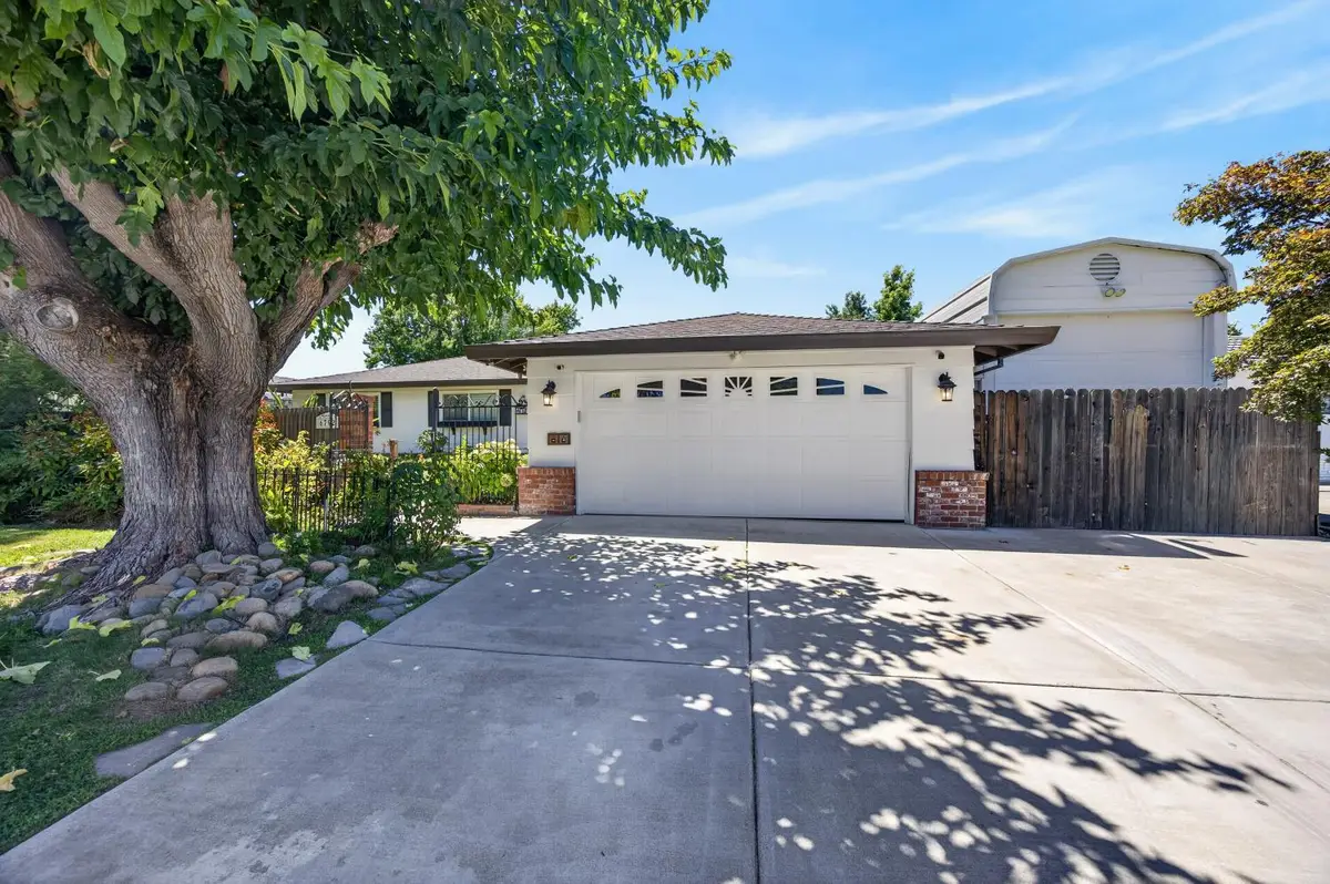 6792 Orleans Way, Sacramento, CA 95831 - #1