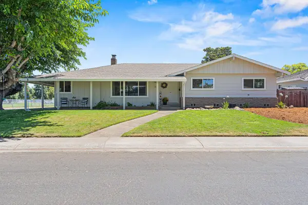 1272 Gary Way, Carmichael, CA 95608