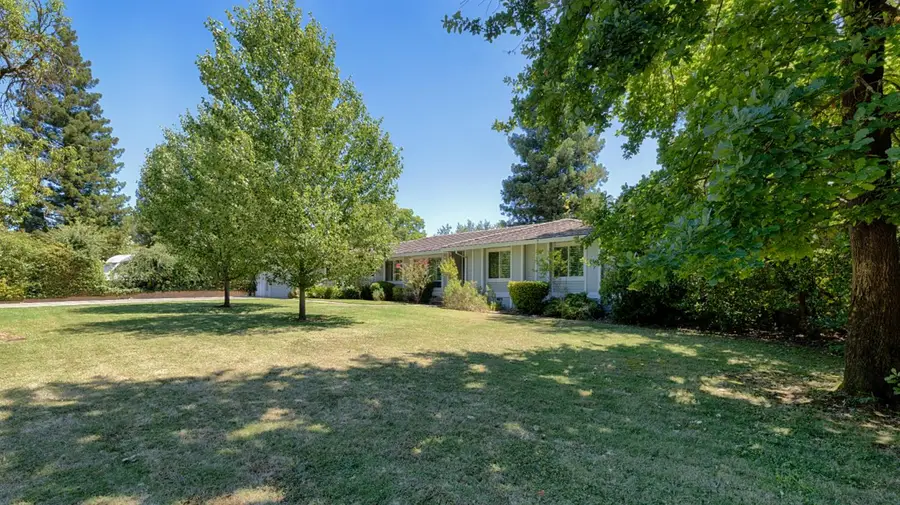 5960 Long Acres Ct, Fair Oaks, CA 95628 - #3