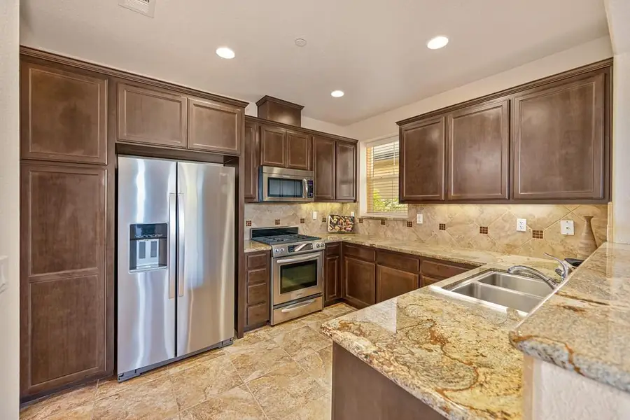 403 Rivage Circle, Folsom, CA 95630 - #3