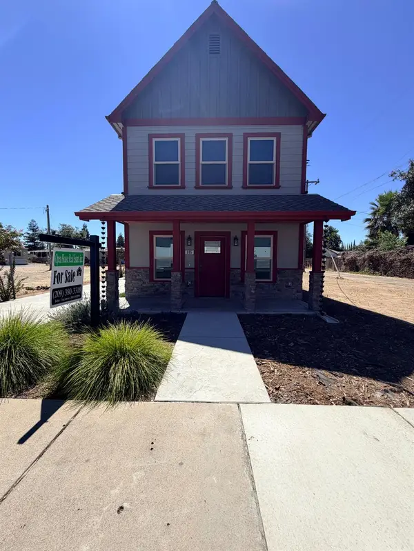 915 E G Street, Oakdale, CA 95361