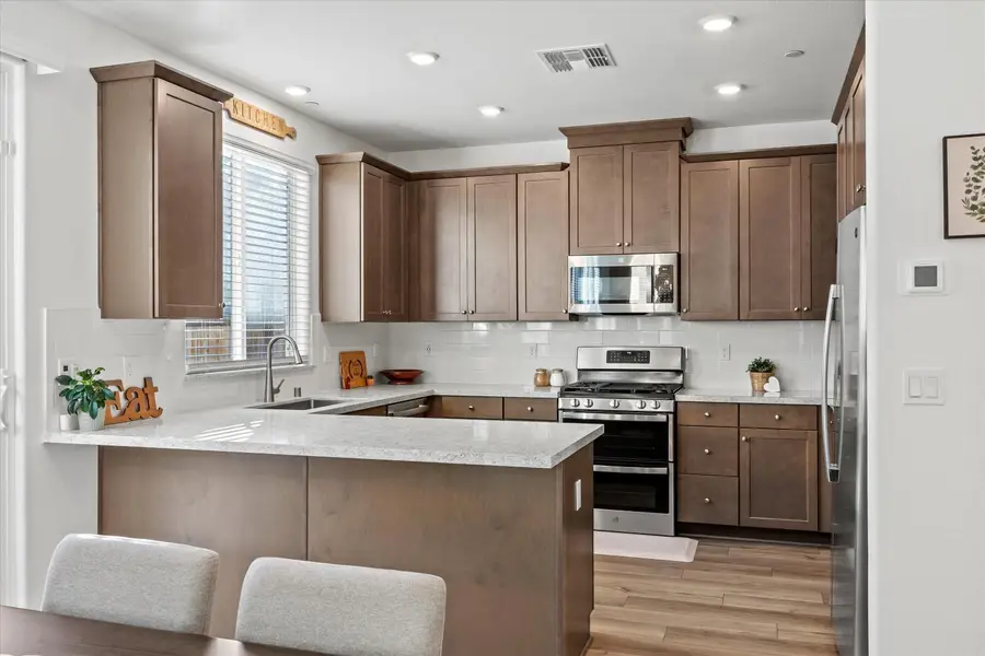 3554 Damora Avenue, Sacramento, CA 95835 - #3