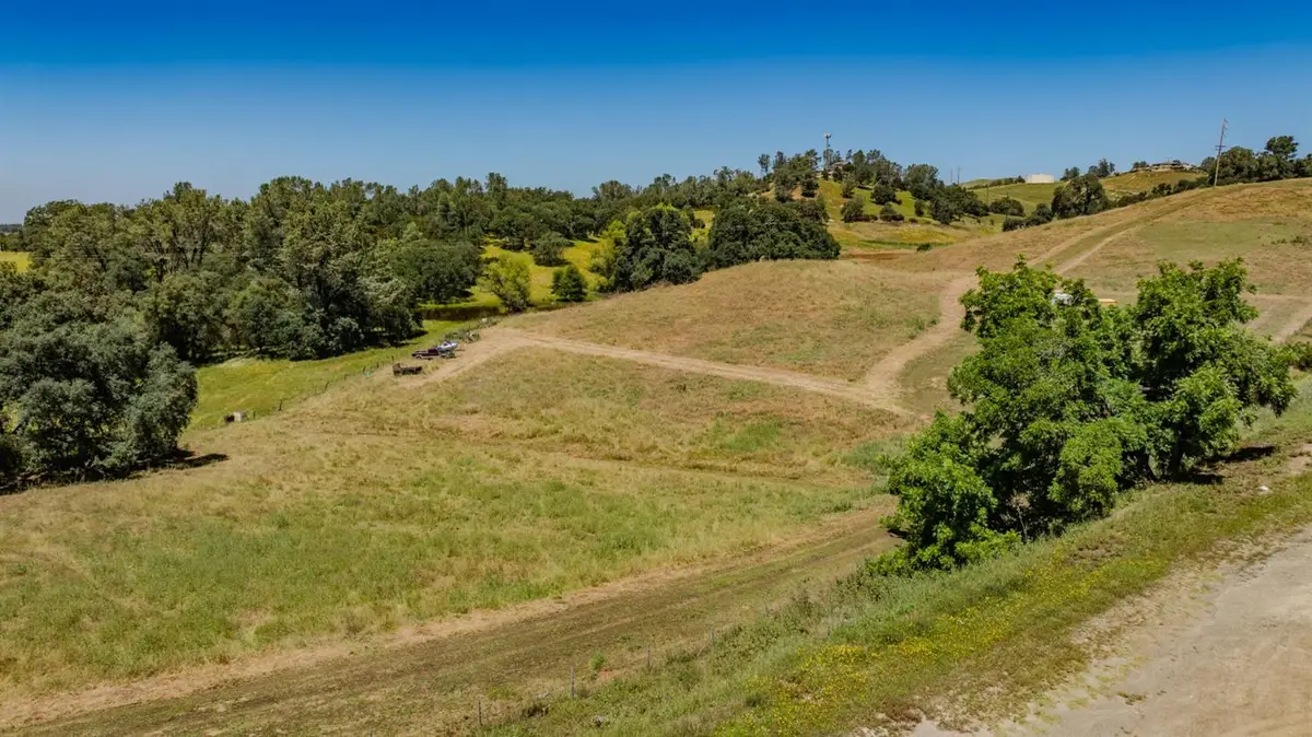 10371 Highway 124, Ione, CA 95640 - #1