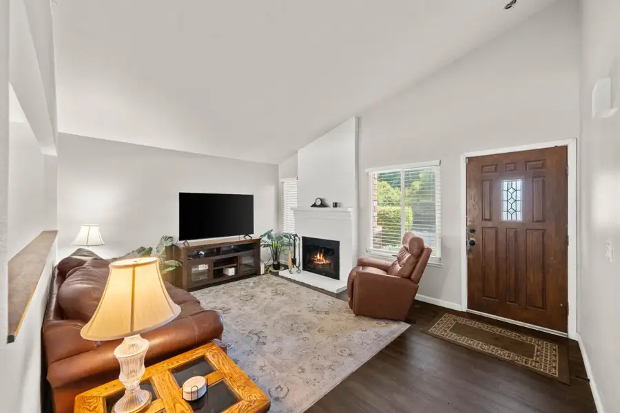 9033 Park Meadows Drive, Elk Grove, CA 95624 - #3