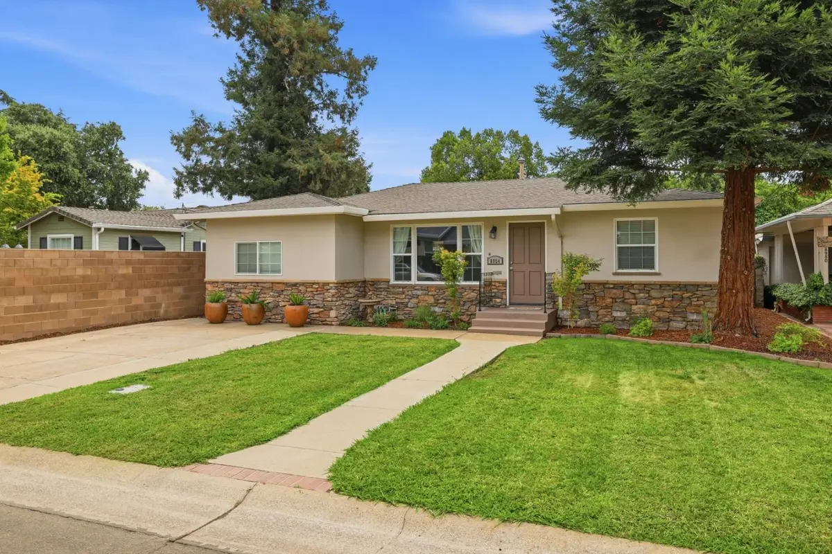 8954 Truman, Elk Grove, CA 95624 - #1