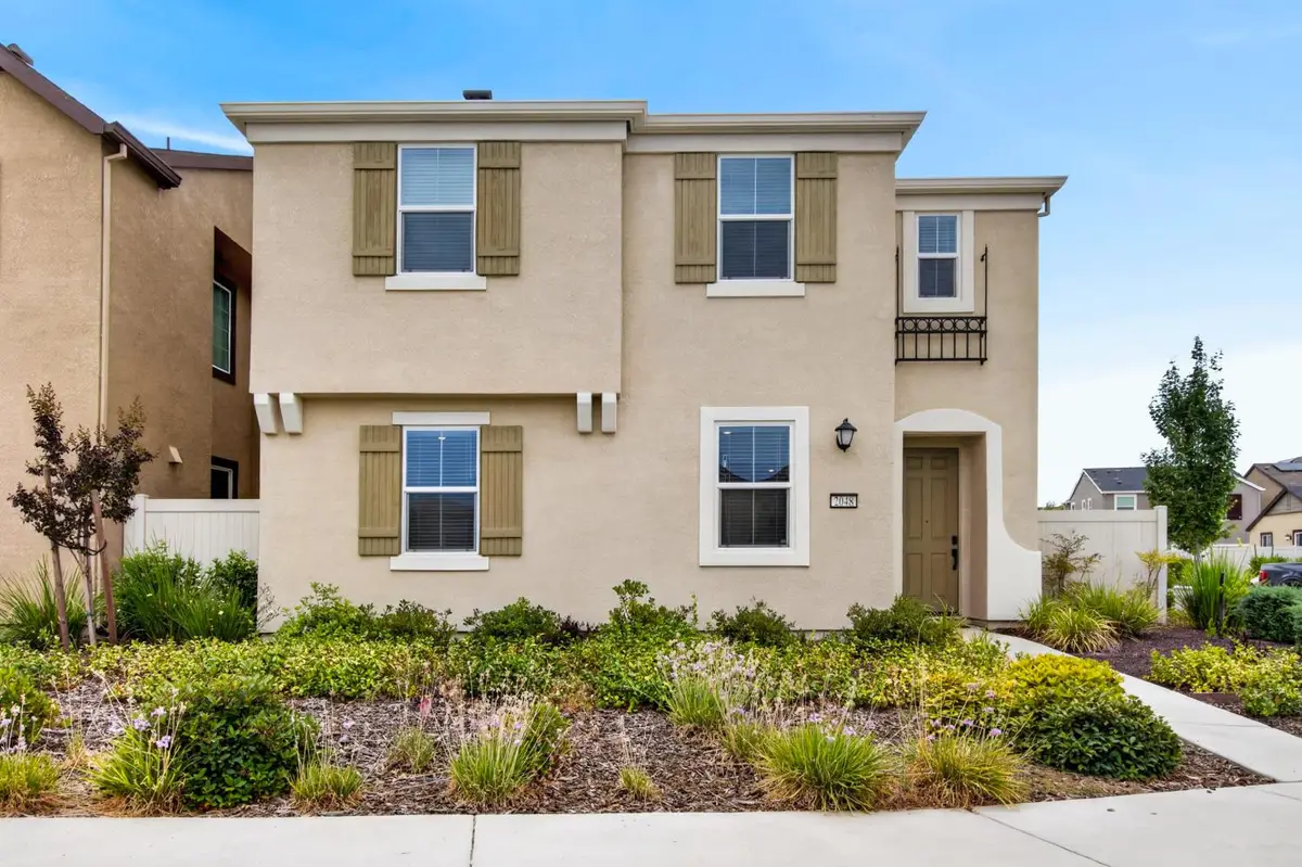 2048 Brave Hawk Loop, Roseville, CA 95747 - #1