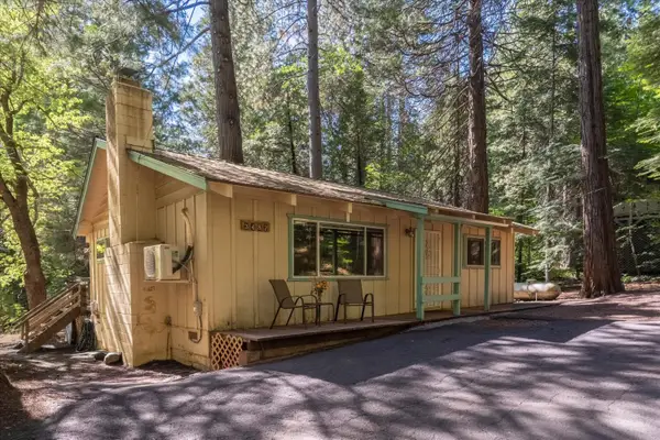 3487 Gardner Flat Road, Dorrington, CA 95223