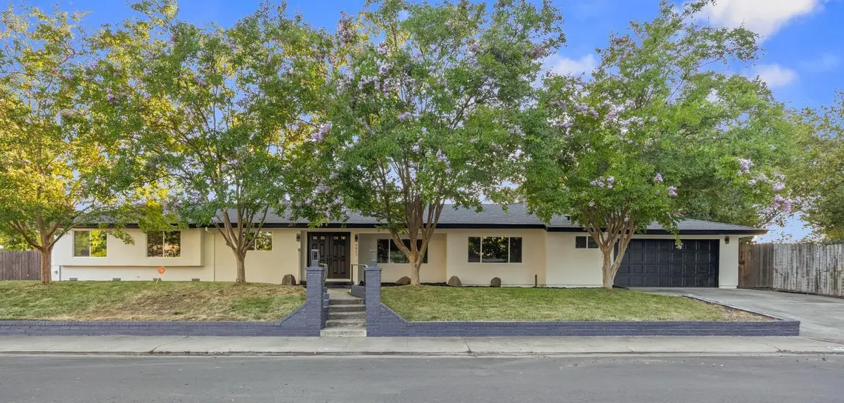 4921 Bowman Oaks Way, Carmichael, CA 95608 - #1