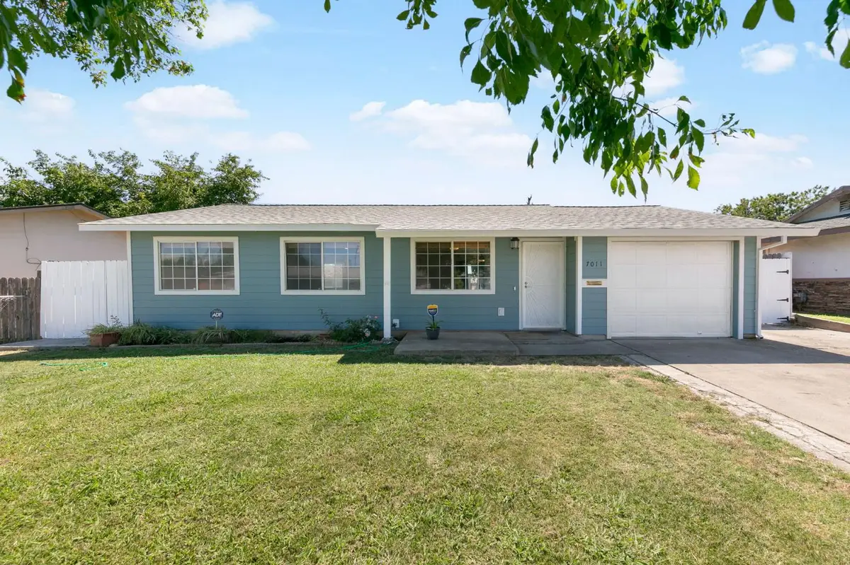 7011 Plumber Way, North Highlands, CA 95660 - #1