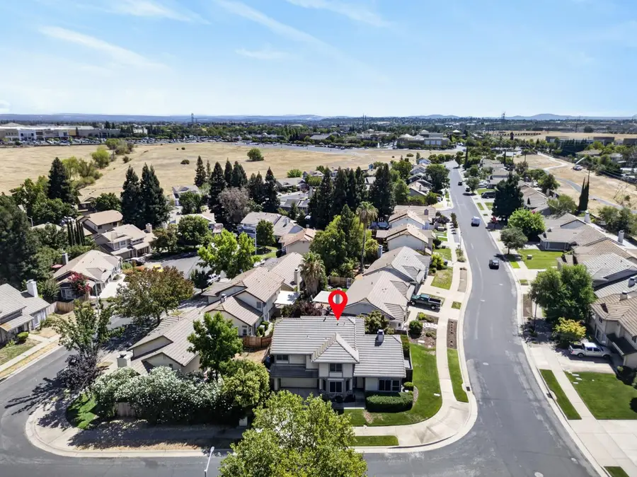2000 Peridot Street, Roseville, CA 95678 - #2