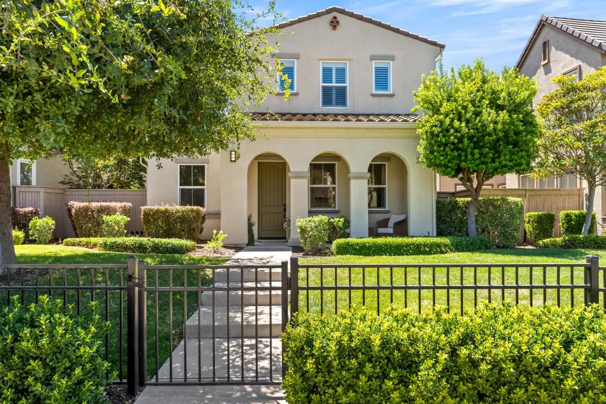 1732 Parkway Drive, Folsom, CA 95630 - #1