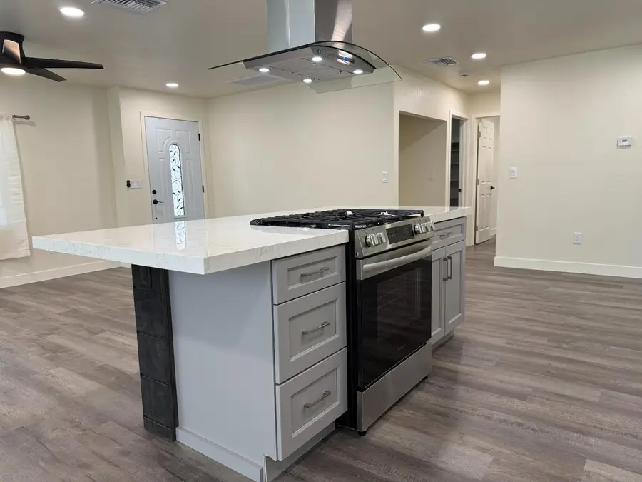 2160 Live Oak #27, Yuba City, CA 95991 - #3