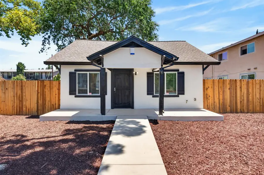 2296 Grove Avenue, Sacramento, CA 95815 - #2