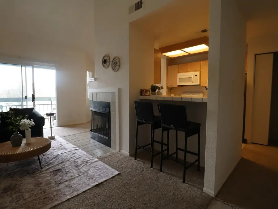 7815 Canyon Meadow Circle #F, Pleasanton, CA 94588 - #3