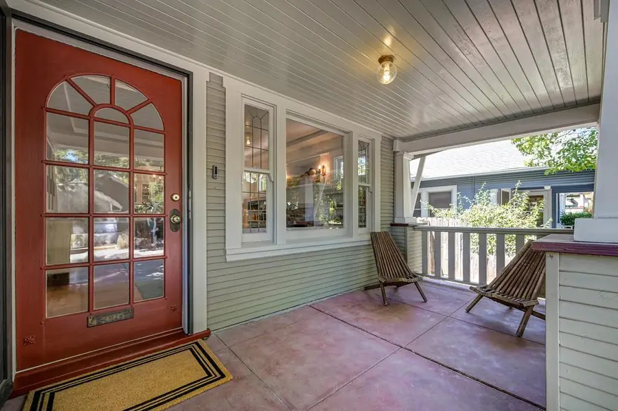 1124 34th Street, Sacramento, CA 95816 - #3