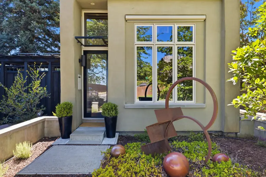 1833 50th Street, Sacramento, CA 95819 - #3