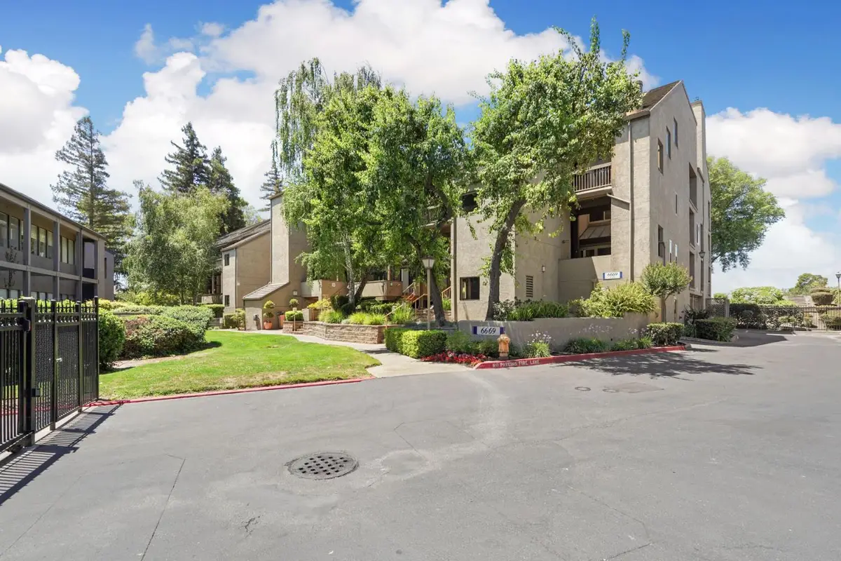 6669 Embarcadero Drive #19, Stockton, CA 95219 - #1