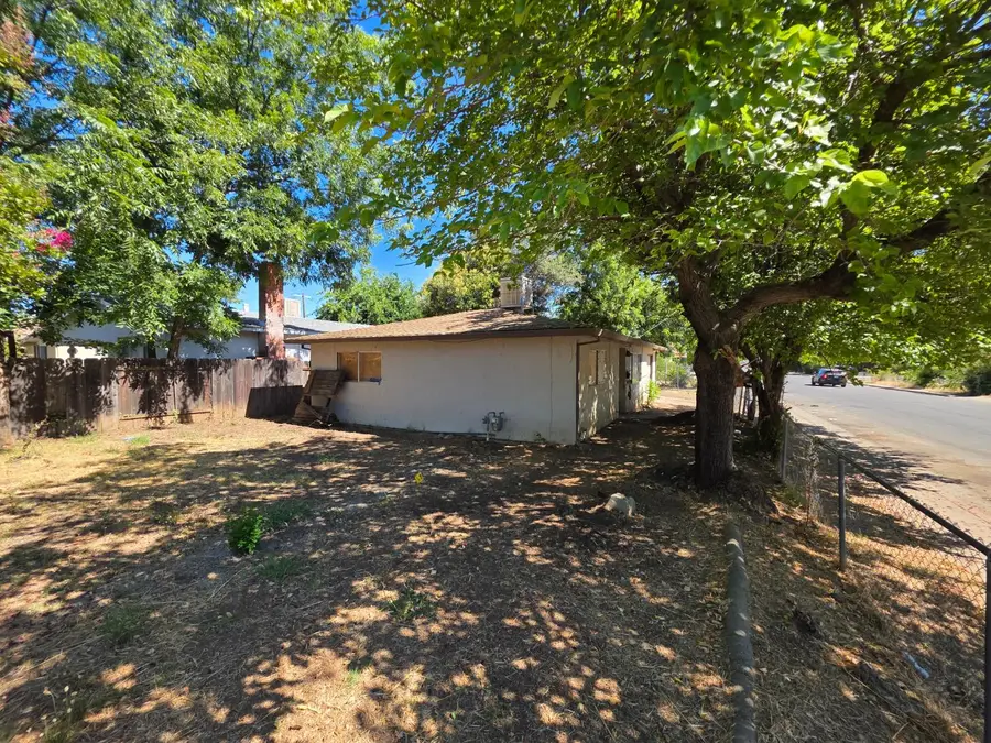 3421 Roseben Avenue, Oroville, CA 95966 - #3