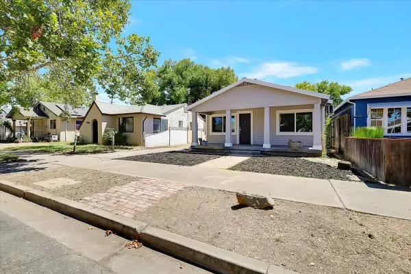1215 I Street, Marysville, CA 95901