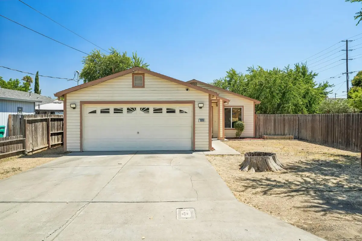 2020 E 5th Street, Stockton, CA 95206 - #1