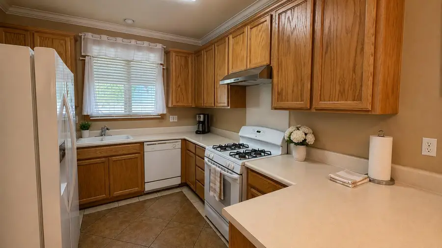 1817 Ironside Drive, Modesto, CA 95358 - #3