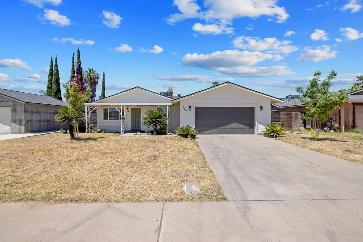 587 Sunset Street, Kingsburg, CA 93631 - #1