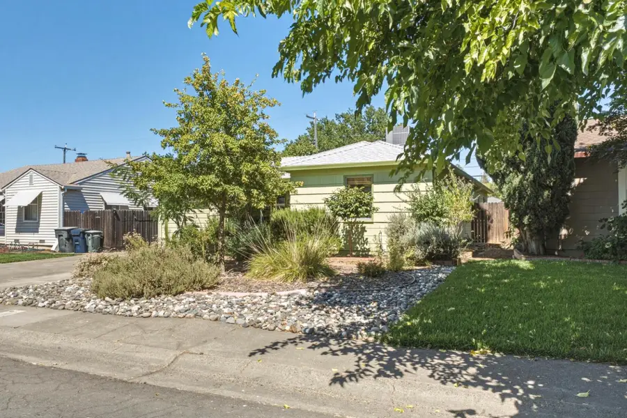 4511 Cabrillo Way, Sacramento, CA 95820 - #3