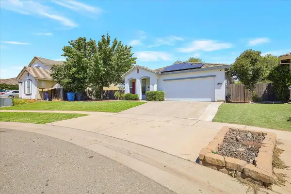 1565 Buckskin Way, Olivehurst, CA 95961