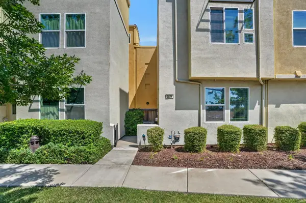3878 E Commerce Way, Sacramento, CA 95834