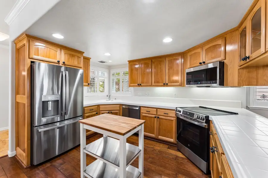 2742 Via Villaggio, Sacramento, CA 95864 - #3