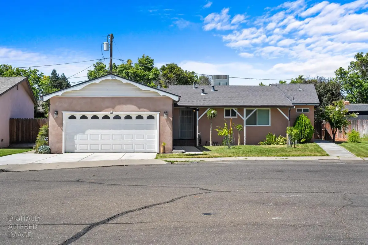 914 Valencia Drive, Los Banos, CA 93635 - #1