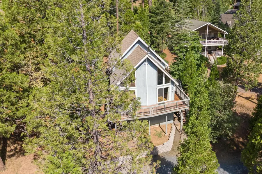 366 Blue Lake Springs Drive, Arnold, CA 95223 - #2