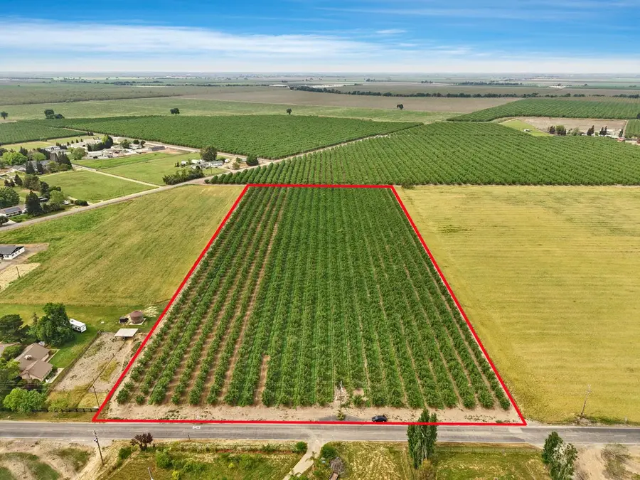 19753 E Oakwood Road, Stockton, CA 95215 - #2