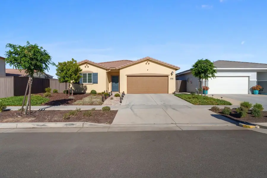 1300 Dusty Maiden Drive, Plumas Lake, CA 95961 - #2
