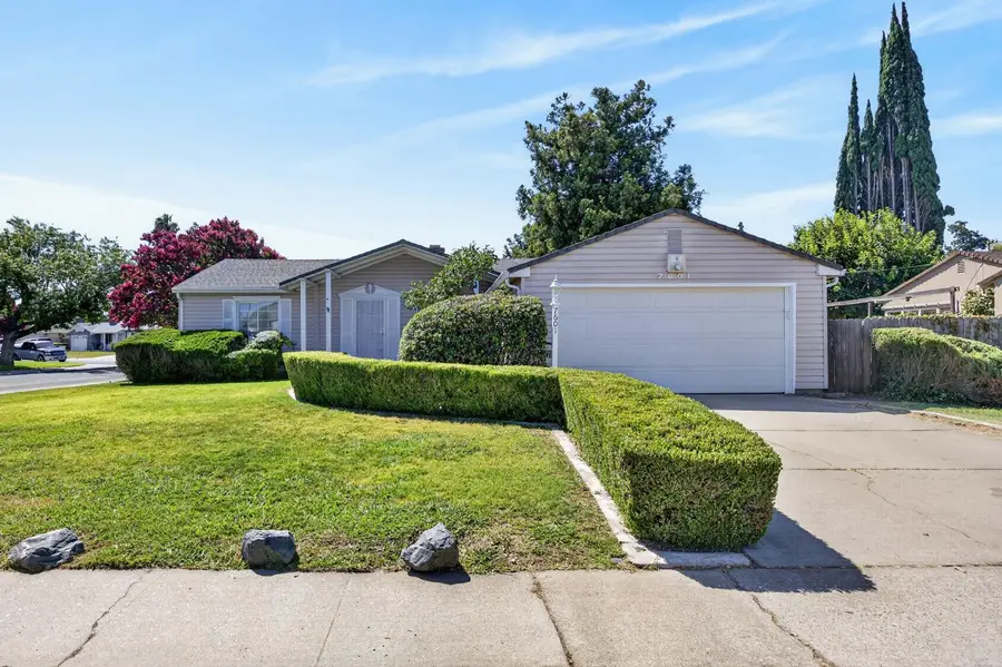 7601 South Parkway, Sacramento, CA 95823 - #3