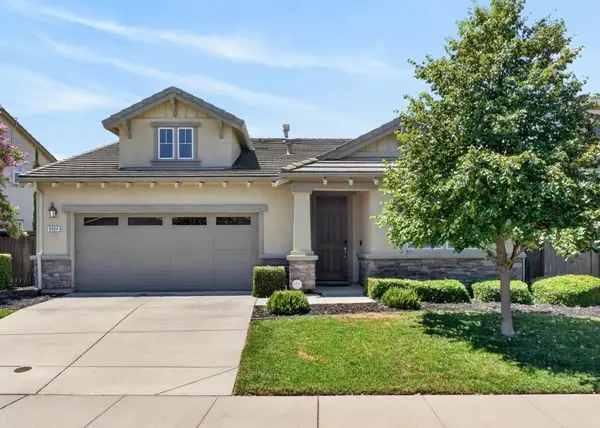 9884 Bluefin Way, Elk Grove, CA 95757