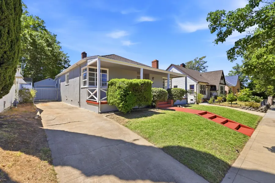 4916 13th Avenue, Sacramento, CA 95820 - #2