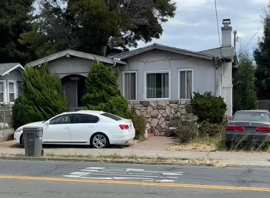 2924 Seminary Avenue, Oakland, CA 94605 - #1